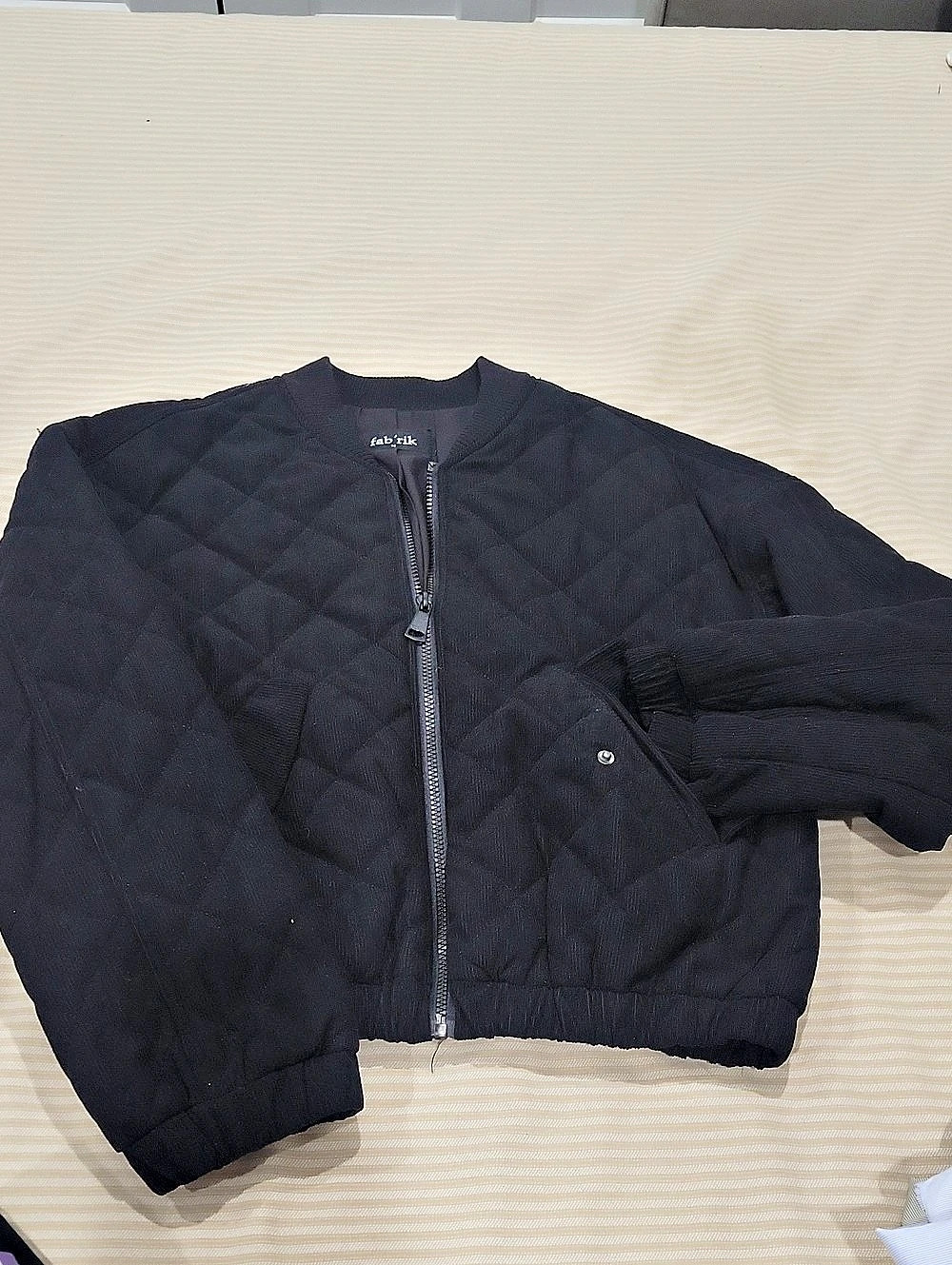 fab'rik Quilted Jacket in Black Size Medium Like New
